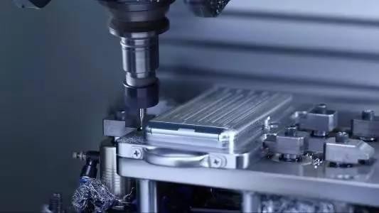 香蕉啪啪视频一直致力于提供什么？