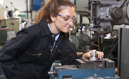 为什么说定制原型服务是制造行业的未来？